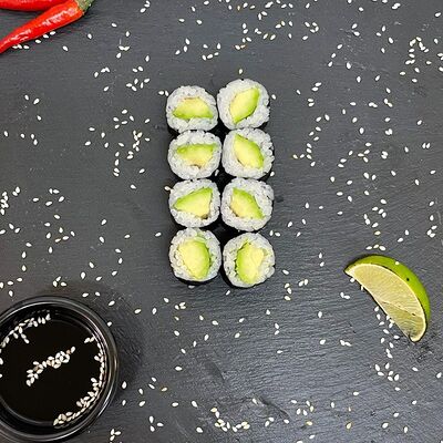Маки с авокадо в Ninja sushi по цене 135 ₽