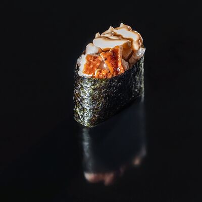 Спайси угорь в Sushi Sticks по цене 170 ₽