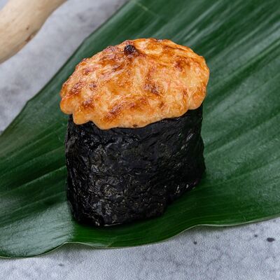 Запеченные суши Сяке в Мушу по цене 290