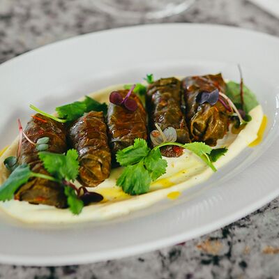 Долма с креветкой в Лаверна по цене 850 ₽