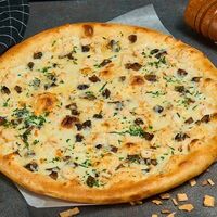 Пицца Халяль Жульен с курицей в From Халяль Пицца и Снеки