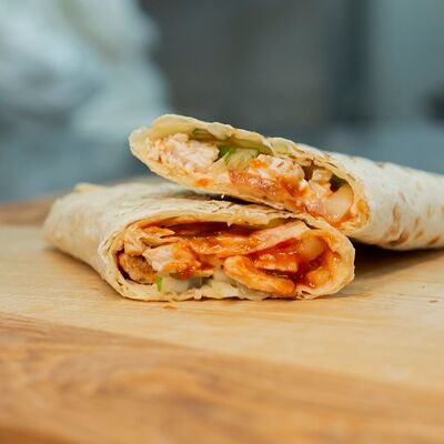 Шаурма классическая в Вятский чебурек по цене 340 ₽