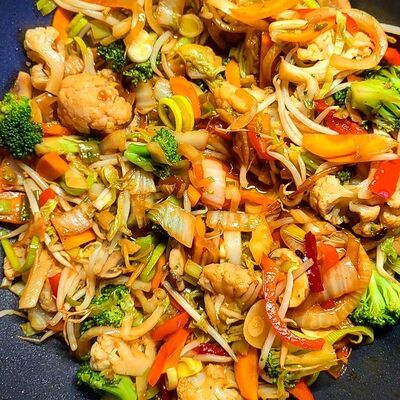 Wok Японский рамен с мраморным теленком в Японский Food Sale по цене 719 ₽