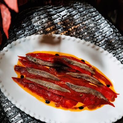 Печеный перец рамиро в Потроха по цене 682 ₽