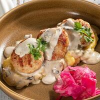 Куриные котлетки с сыром в Патари