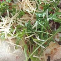 Пицца с утиной грудкой 20 на 30 в Eezy One Pizza