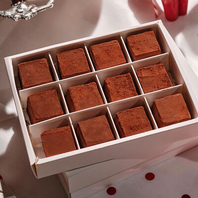 Набор конфет Трюфель веганский (12 шт.) в Kalabasa по цене 2700 ₽