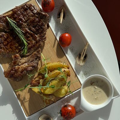 Стейк Ribeye в Go Balance Cafe по цене 3499 ₽