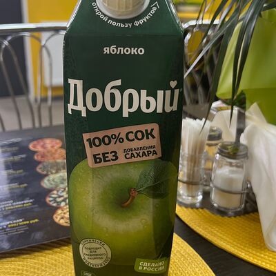 Сок Яблочный Добрый в Пиццерия Чарли по цене 200 ₽