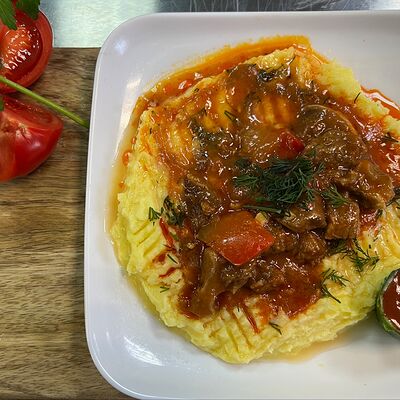 Пюре с гуляшом в ЕМясо по цене 199