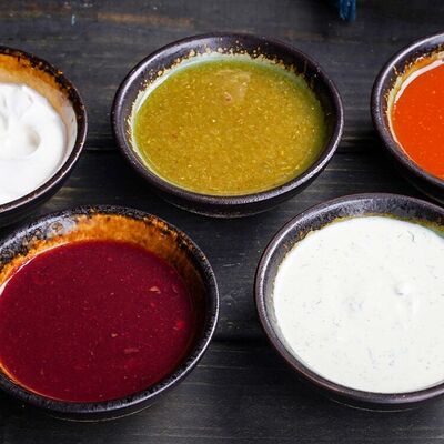 Соус чесночный в ШАШЛЫК & BBQ по цене 140 ₽