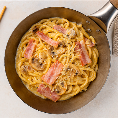 Вок №21 с беконом в Суши море по цене 486 ₽