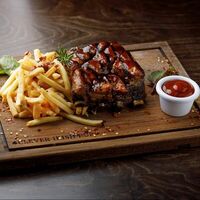 Ребра гриль в Clever Irish Pub