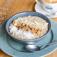 Киноа в Coffee Cake