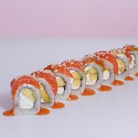 С лососем и манго в Sushi 34