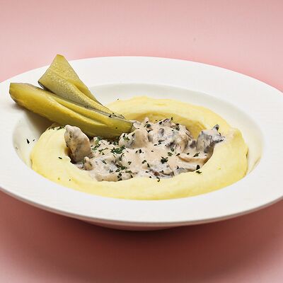 Бефстроганов в Еще одна кондитерская Академик по цене 990 ₽