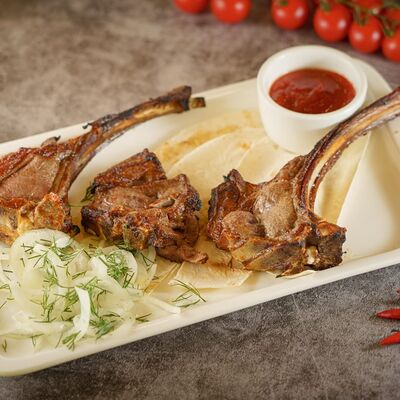 Корейка баранья в Чайхона Вадуд по цене 820 ₽