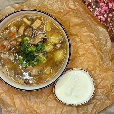 Похлебка грибная с копченой уткой в MON PARIS по цене 600 ₽