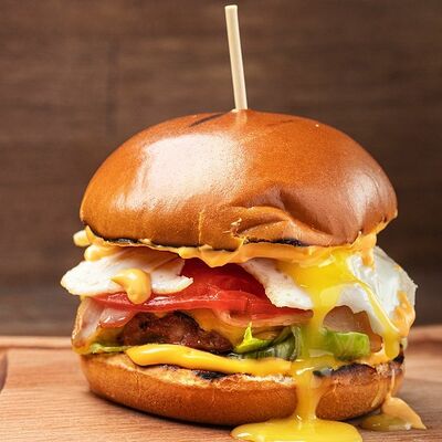 Бургер Бруклин в Седло по цене 610 ₽