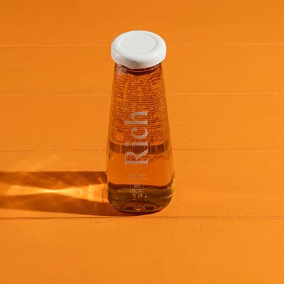 Сок Rich Яблоко в Сорренто by Novikov по цене 350 ₽