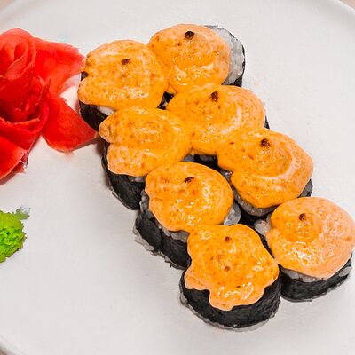 Запеченный ролл Спайс в Суши Море Мото по цене 349 ₽