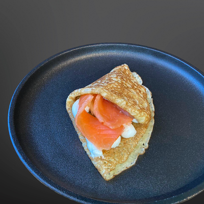 Блинчик с лососем в Любимые мгновения по цене 550 ₽