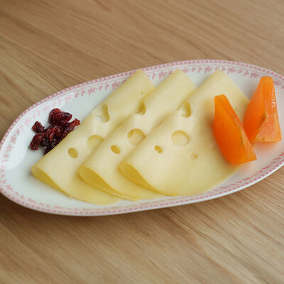 Сыр маасдам в Salt по цене 290 ₽