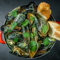 Мидии Карри, кокос в Mollusca