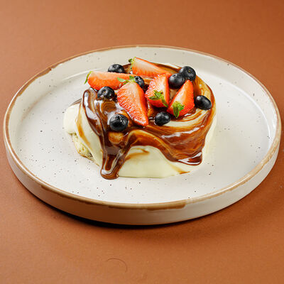 Шоколадные панкейки х в Sweet Joy Cafe по цене 539 ₽