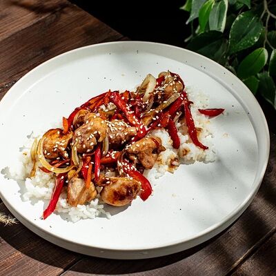 Рис терияки с курицей в Грин по цене 340 ₽