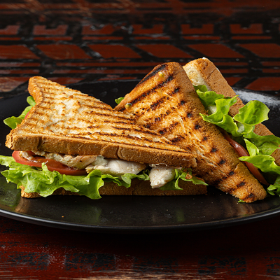 Сэндвич с цыпленком в Bistro 113 по цене 510 ₽