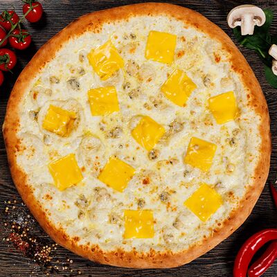 Пицца Четыре сыра в Gi Gi Pizza по цене 749 ₽