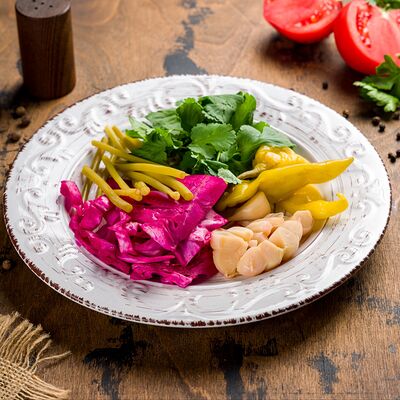 Ассорти домашних солений в Тбилисоба по цене 640 ₽