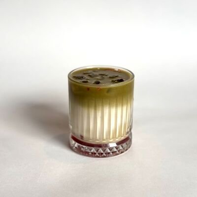 Малиновая матча на овсяном молоке в Rice foodcoffee по цене 1490 ₸