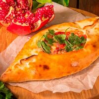 Хачапури с говядиной и томатами в Мушмула