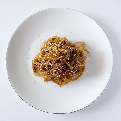 Паста с говядиной в Уже готово по цене 235 ₽