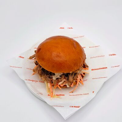 Бургер с рваной свининой в I’m Thankful for Today по цене 870 ₽