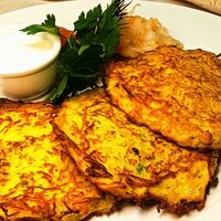 Картофельные Деруны с кабачком в Ресторан Хата возле Шереметьево