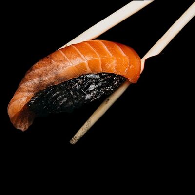 Суши Black в Asian Eat по цене 449 ₽