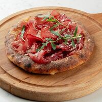 Лепешка с брезаолой в Cheeseria