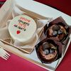 Комбо самому лучшему папе на свете Бенто-торт и два капкейка в Marys Cakes по цене 2290