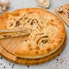 Пирог с курицей, грибами и сыром в Кинолента по цене 1250