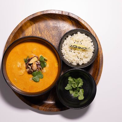 Королевский Том Ямв Tom-Yam по цене 1280 ₽