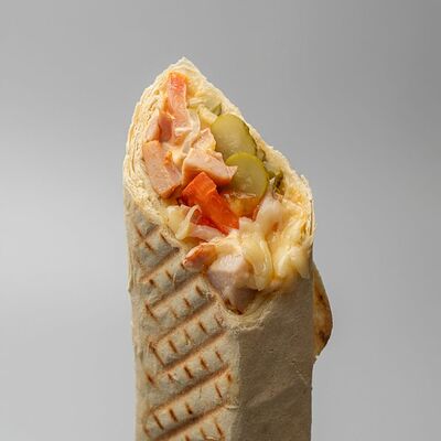 Шаурма Сырная L в Food hunter по цене 450 ₽