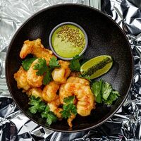 Креветки-темпура, васаби-сгущенка в Skybar