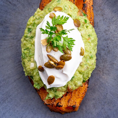 Батат с гуакамоле в Галки по цене 820 ₽