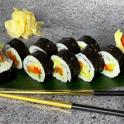 Ясай маки в Андеграунд Pizza & Sushi по цене 230 ₽