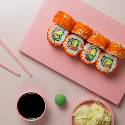 Калифорния с лососем в Rollwell по цене 720 ₽