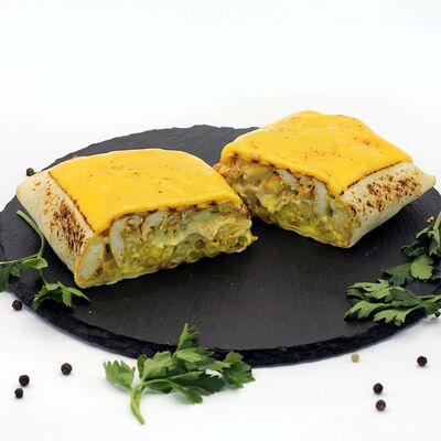 Такос сырный с курицей в ЭТО СНАК Фуд-трак по цене 380 ₽