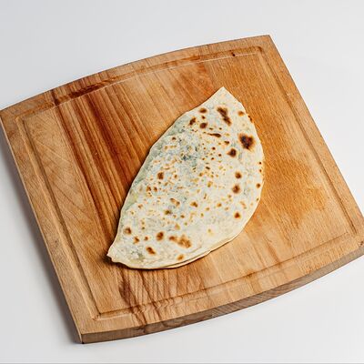 Бакинский кутаб с зеленью в Ривьера по цене 160 ₽